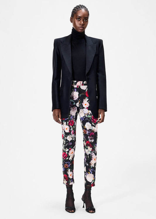 model wearing the daphne pant in printed cotton twill by Adam Lippes