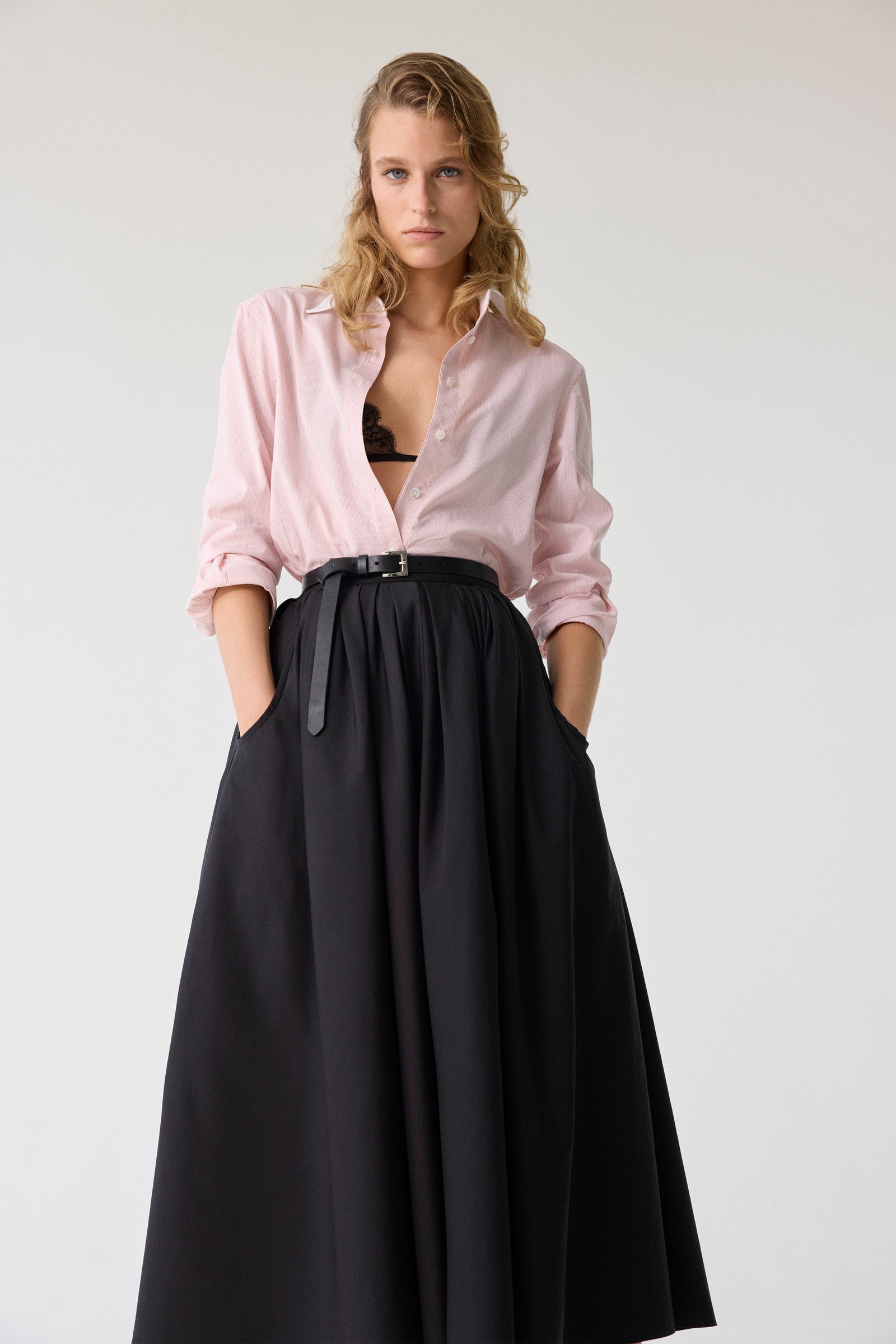 Spring 2027 - Model Image 16