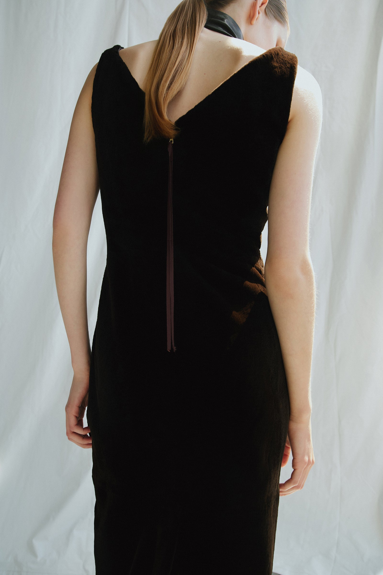 Resort 2027 - Model Image 20