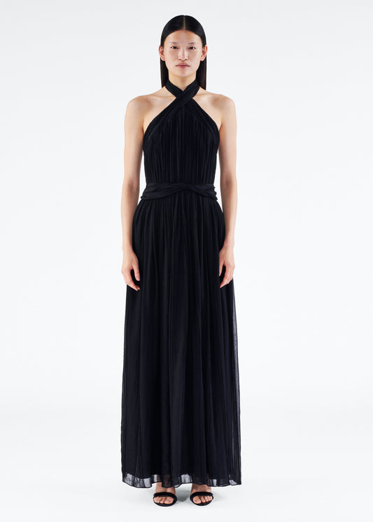 Model is wearing the Rabban Dress in Chiffon Plisse in Black