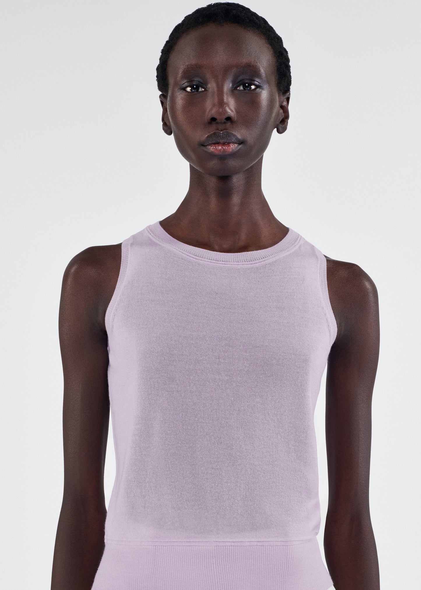 close up of model wearing Shell in Cashmere Silk in Lilac