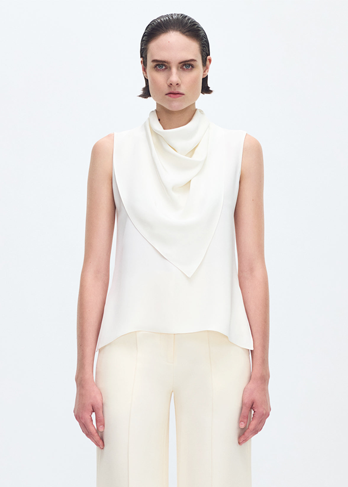 front profile of model wearing the Bandera Shell in Silk Crepe in Ivory