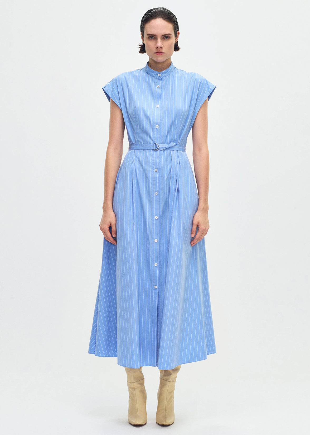 model wearing the Dejeuner Dress in Stripe Poplin in blue