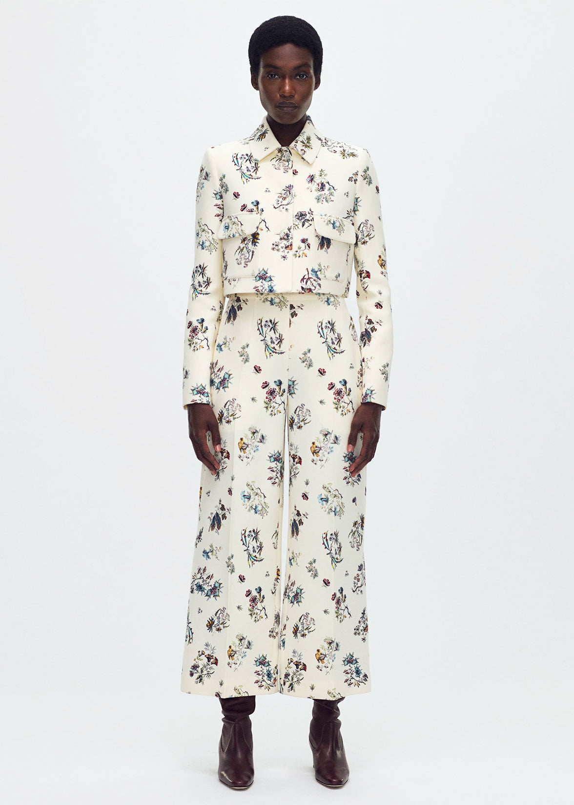 model wearing the Callen Pant in Printed Silk Wool in Ivory Floral