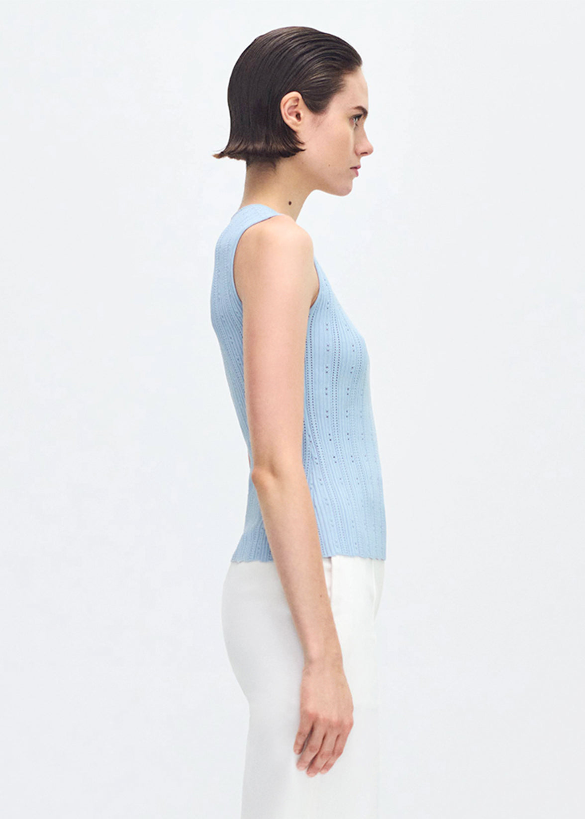 model wearing the brynn top in compact jacquared in mist