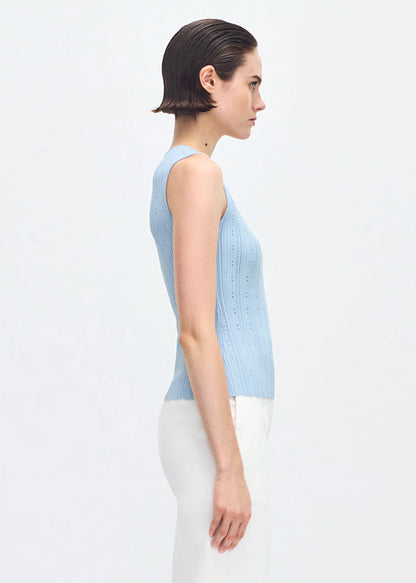 model wearing the brynn top in compact jacquared in mist